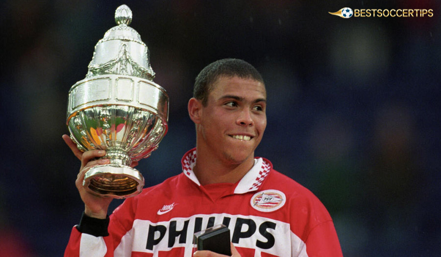 Ronaldo Nazário - Extremely high performance, a treasure for all bets related to individual goalscoring